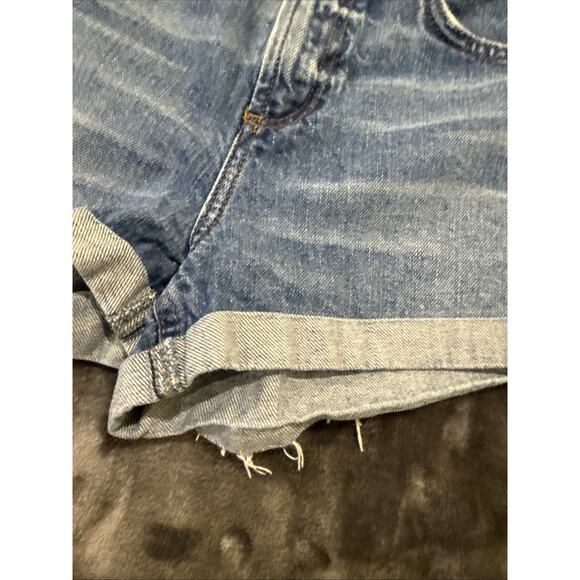 Topshop Moto-Wmns Rosa Shorts-Denim Med Wash-Cuffed Raw Hem Distressed-US 2/UK 6 - Picture 4 of 16
